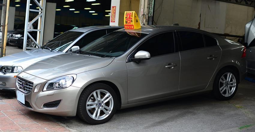 VOLVO S60 D4,寶祈汽車